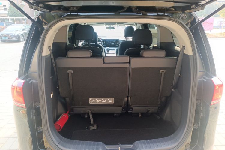 广汽传祺 传祺M8 2021款 领秀系列 390T 尊享版机舱底盘23