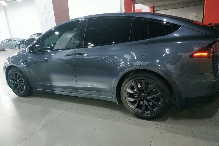 特斯拉 Model X 2023款 双电机全轮驱动版车身外观6003