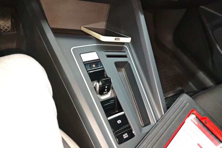 大众 高尔夫 2023款 280TSI DSG Pro中控内饰18