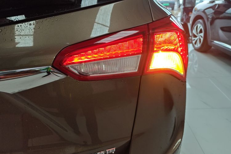 别克 昂科威 2018款 28T 四驱豪华型车身外观6006