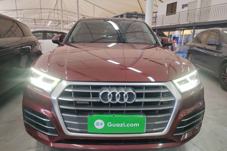 奥迪Q5L 2018款 45 TFSI 尊享时尚型 国VI车身外观2