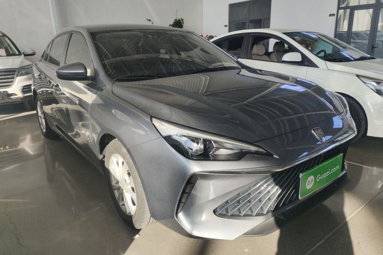 荣威i5 2023款 1.5L 手动舒享版车身外观3