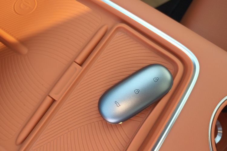 理想汽车 理想L6 2024款 Pro中控内饰11