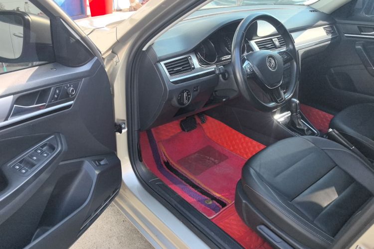 大众 宝来 2018款 1.5L 自动舒适型中控内饰20