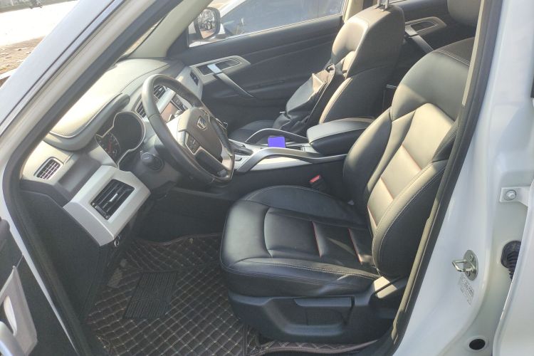 吉利汽车 博越 2018款 1.8TD 自动两驱智雅型中控内饰19