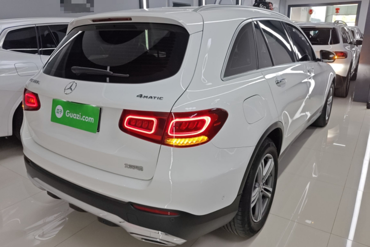奔驰GLC 2020款 改款 GLC 260 L 4MATIC 动感型车身外观7