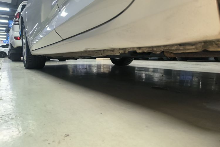 别克 君威 2019款 20T 精英型 国VI局部细节9002