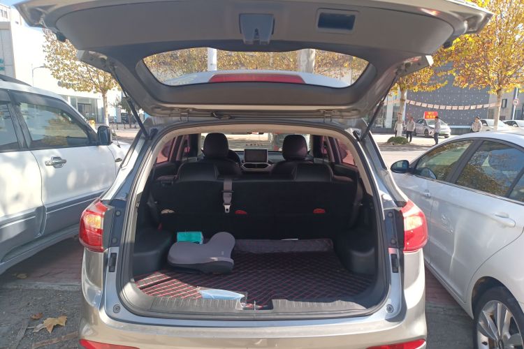 宝骏510 2017款 1.5L 手动舒适型机舱底盘23