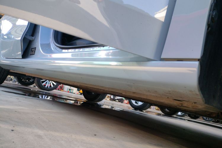 吉利汽车 帝豪 2023款 第4代冠军版 1.5L CVT豪华型局部细节9001