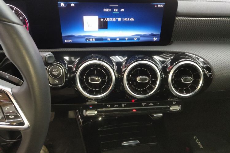 奔驰A级 2023款 A 180 L局部细节16