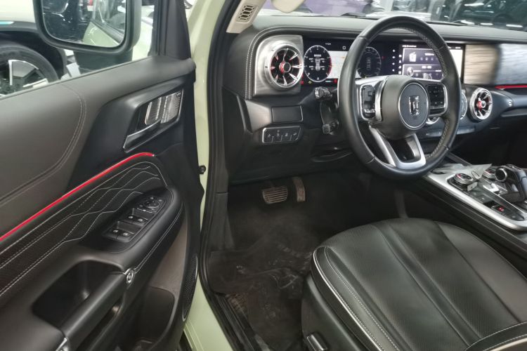 坦克300 2023款 2.0T 铁骑02中控内饰20