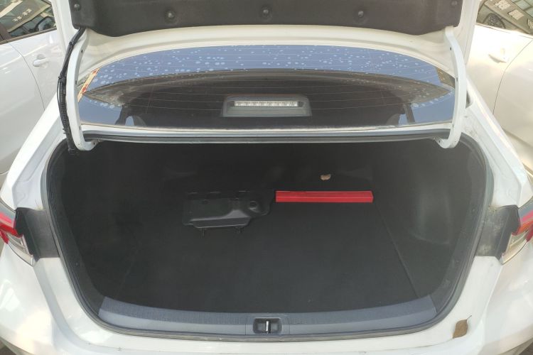 丰田 卡罗拉 2019款 1.2T S-CVT GL先锋版机舱底盘23