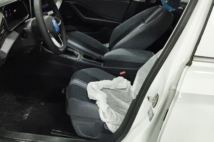 大众 速腾 2025款 300TSI DSG飞越版中控内饰19