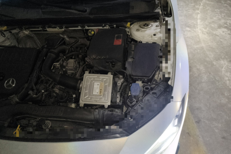 奔驰A级 2021款 A 200 L 运动轿车时尚型局部细节9007