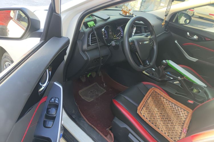 启辰D60 2018款 1.6L 手动智联精英版中控内饰7003