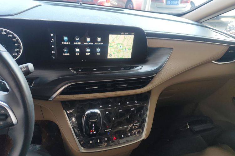 别克GL8 2020款 ES陆尊 653T 尊享型中控内饰16
