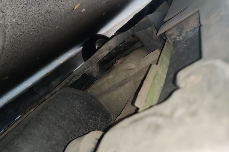 陆风X7 2015款 2.0T 全景尊贵版局部细节9003