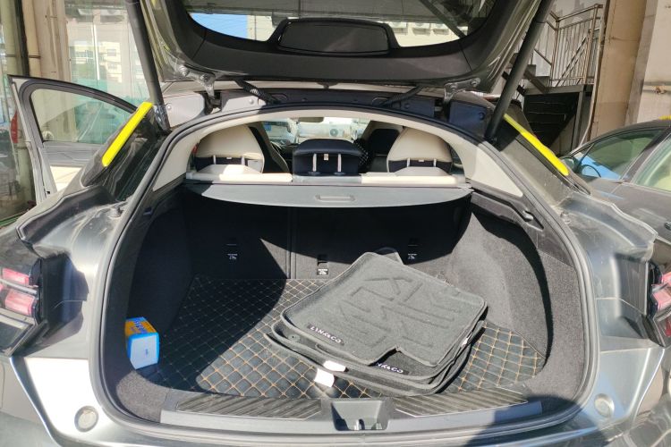 领克05 2020款 2.0TD 两驱耀Plus局部细节23