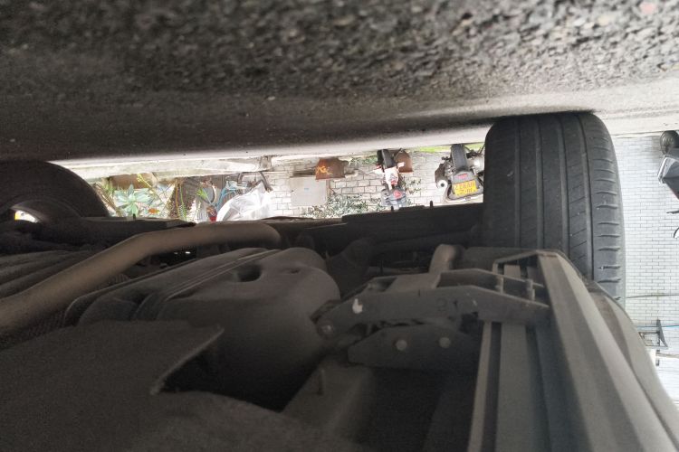 红旗HS5 2019款 2.0T 智联旗悦版局部细节9002