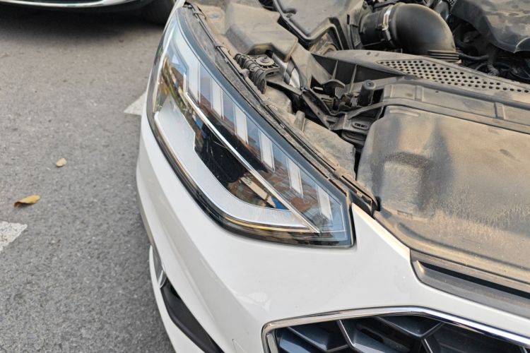 奥迪A4L 2020款 40 TFSI 豪华动感型车身外观6006