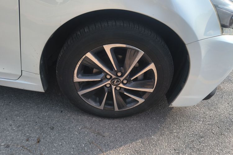 雷克萨斯CT 2017款 CT200h 精英版 单色 国V车身外观10