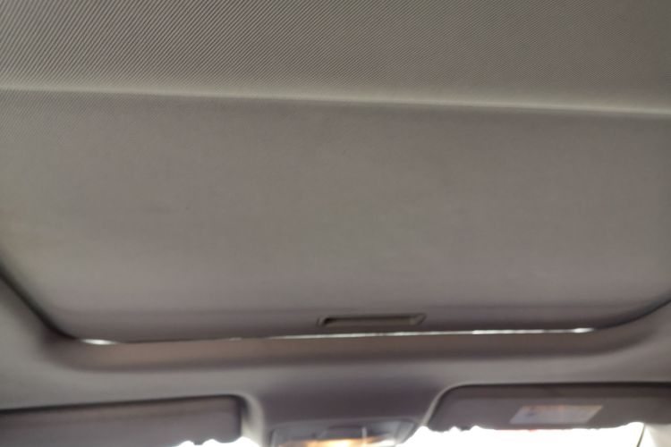 奇瑞 艾瑞泽5 2016款 1.5L CVT领锐版中控内饰22