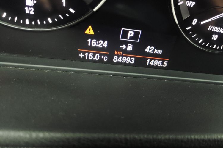 宝马X1 2019款 sDrive18Li 时尚型中控内饰15