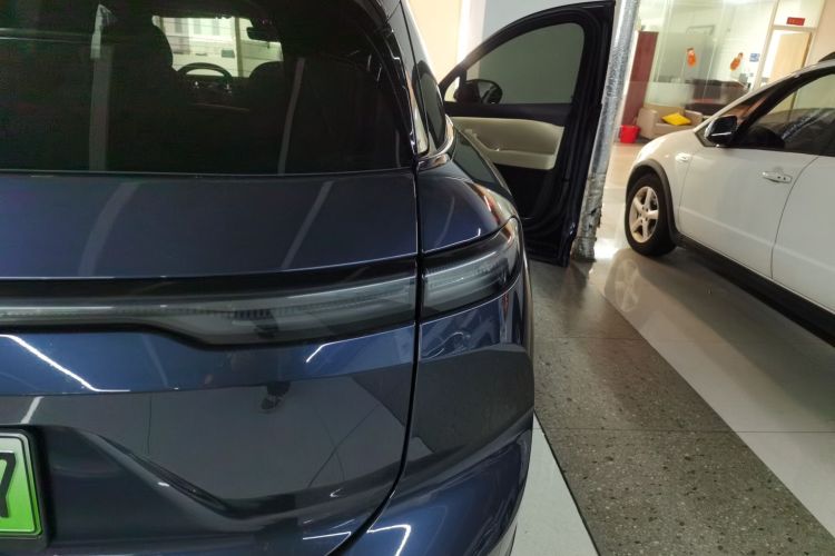 蔚来ES6 2024款 75kWh车身外观6006