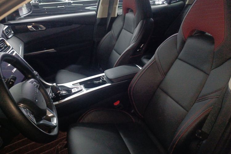 领克01 2019款 2.0T 两驱耀Pro版 国VI局部细节19