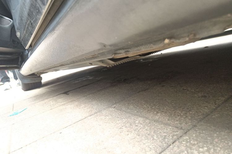 大众 高尔夫 2014款 1.4TSI 自动舒适型机舱底盘30