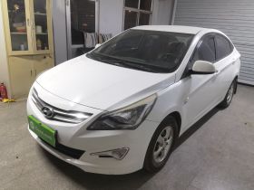 现代 瑞纳 2014款 1.4L 手动智能型GLS