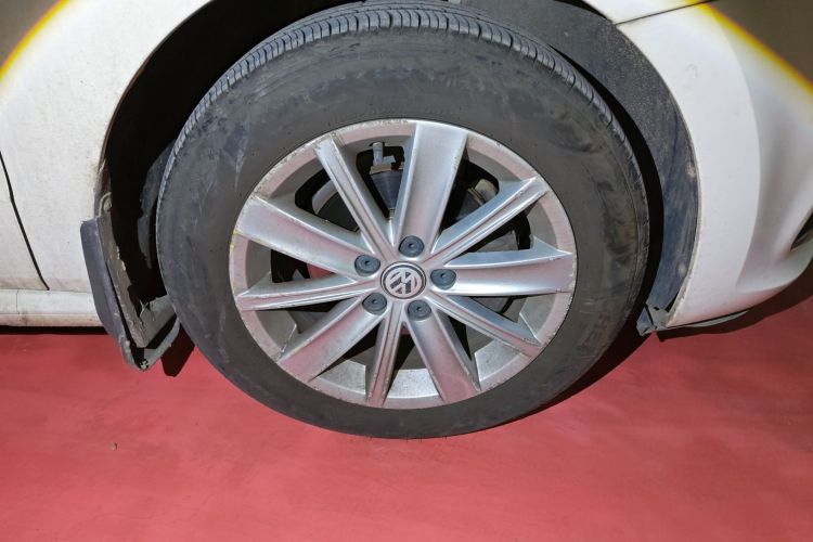 大众 Polo 2014款 1.6L 手动舒适版车身外观10