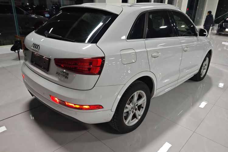 奥迪Q3 2018款 30周年年型 30 TFSI 时尚型车身外观7