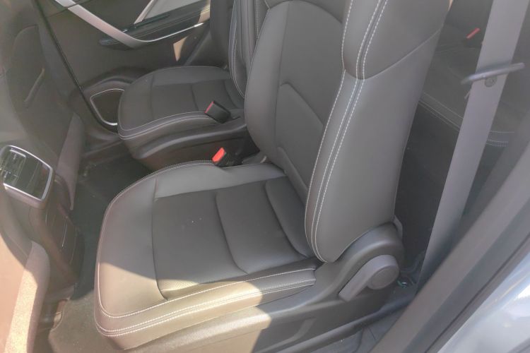 吉利汽车 嘉际 2021款 1.8TD DCT豪华型中控内饰21