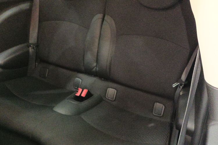 MINI 2011款 1.6L COOPER Fun中控内饰21