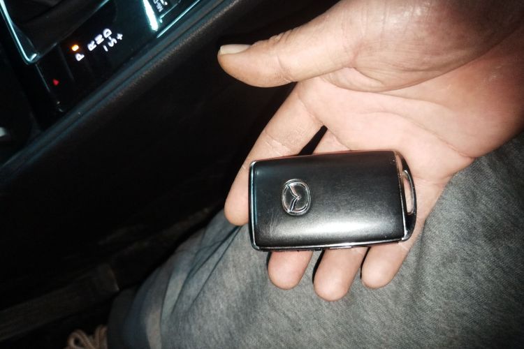 马自达CX-50行也 2023款 2.5L HEV 四驱尊行版中控内饰7001