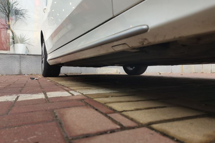 奔驰C级 2019款 改款 C 260 L 运动版局部细节9001