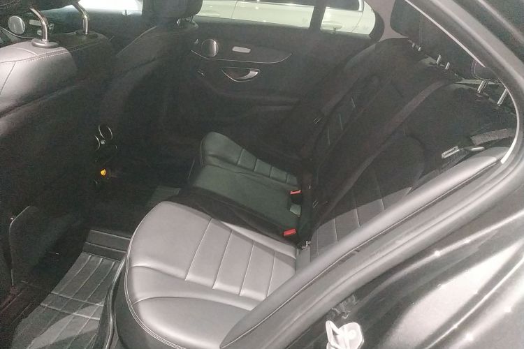 奔驰C级 2021款 C 260 L 运动星耀臻藏版中控内饰7004