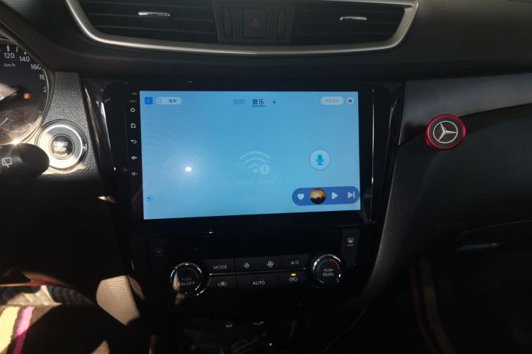 日产 奇骏 2015款 2.0L CVT舒适MAX版 2WD局部细节16