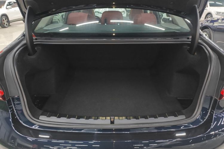 宝马3系 2025款 330Li M运动曜夜套装局部细节23