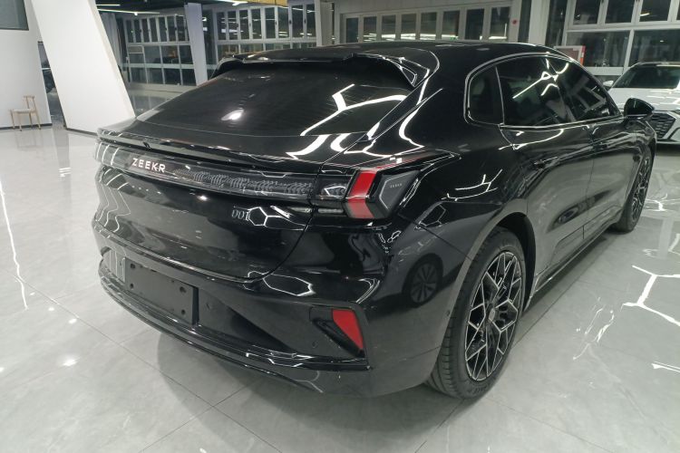 极氪001 2025款 WE版 100kWh 后驱车身外观6005