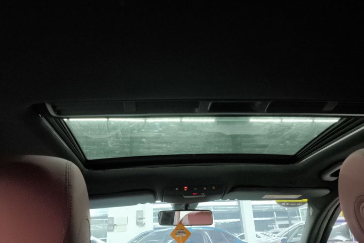 奔驰C级 2020款 改款 C 260 运动版局部细节22