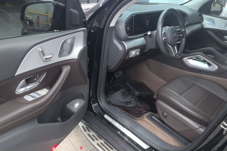 奔驰GLE 2020款 GLE 350 4MATIC 动感型中控内饰7003