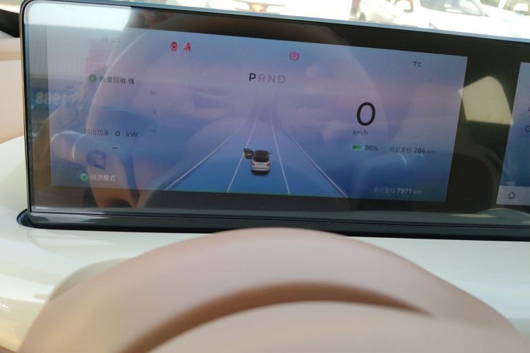 五菱汽车 五菱缤果 2025款 333km 灵犀互联款中控内饰14