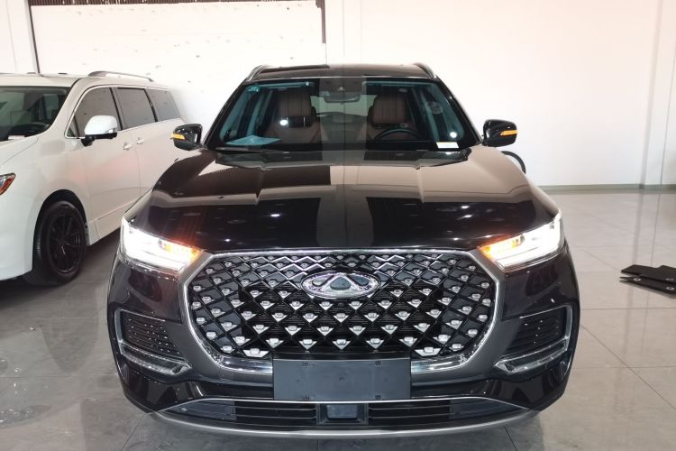 奇瑞 瑞虎8 PLUS 2022款 鲲鹏版 390TGDI DCT四驱豪享版车身外观2