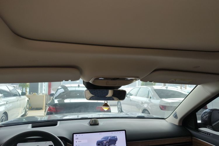 鸿蒙智行 问界M7 2022款 1.5T 后驱舒适版中控内饰22