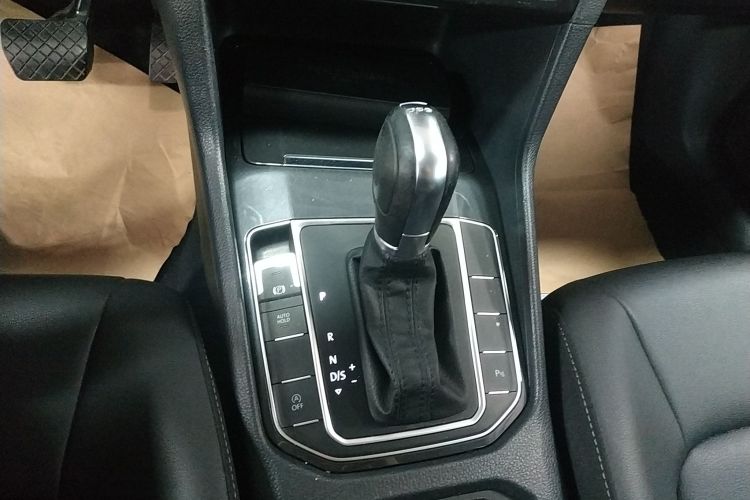 大众 高尔夫·嘉旅 2019款 280TSI 自动好奇型 国VI局部细节18