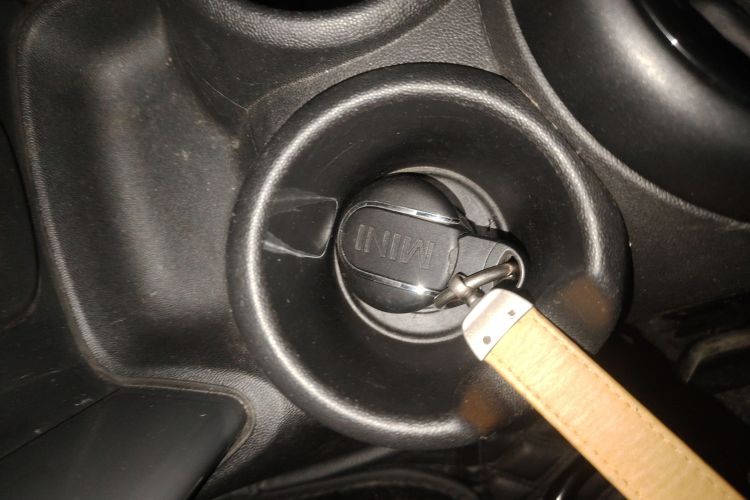 MINI 2015款 1.2T ONE 五门版中控内饰7001