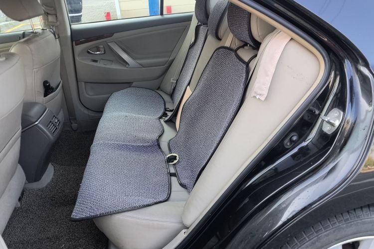 丰田 凯美瑞 2012款 200G 经典豪华版中控内饰21