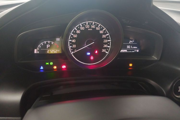 马自达3 昂克赛拉 2019款 云控版 三厢 1.5L 自动豪华型 国VI中控内饰14